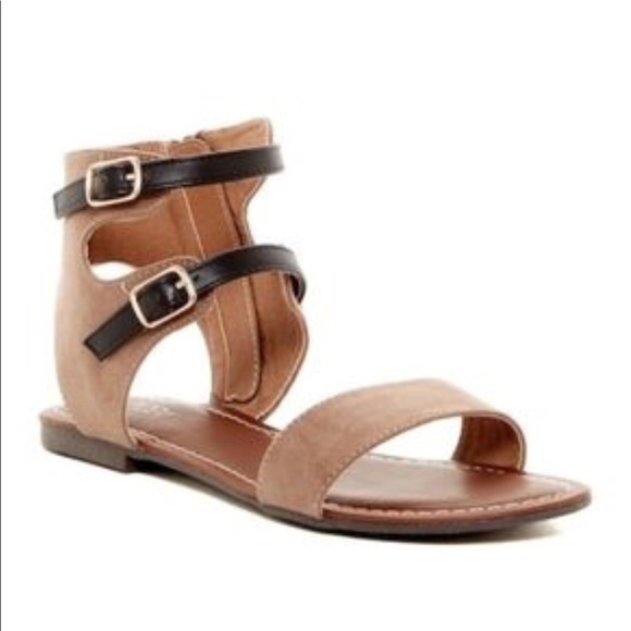 Abound Shoes - ⭐️NIB Abound Karmin Sandal